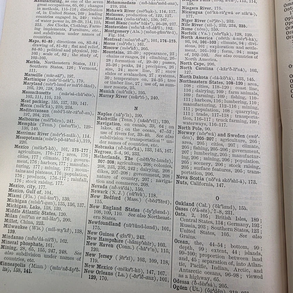 Macmillan‎ American Geography Textbooks 1927, 1934 Set of 2, GUC